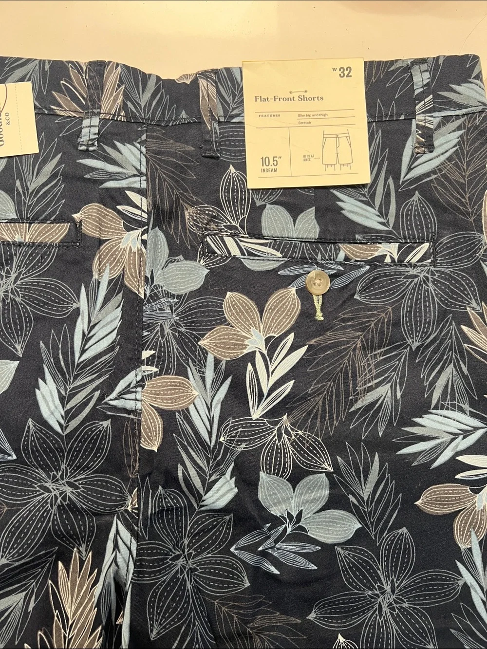 Goodfellow & Co Black Floral Leaf Print Hybrid Shorts